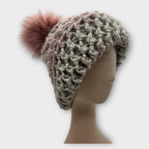 Soft Chunky Knit Gray Pink Beanie Fuzzy Pom Pom Winter Hat Boho Outdoors Medium - Picture 1 of 8